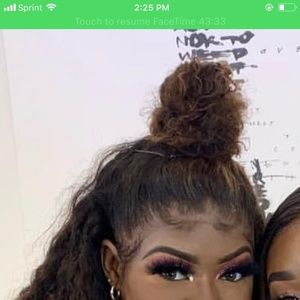 Meet your Posher, Victoria